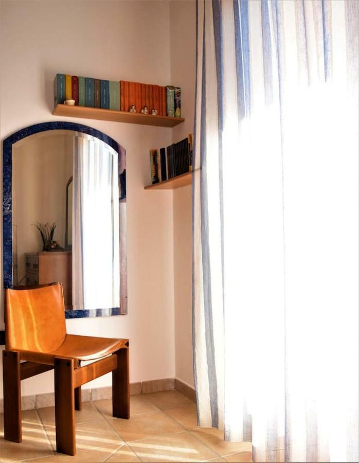 La Casa Del Viaggiatore Codrongianos Eksteriør billede