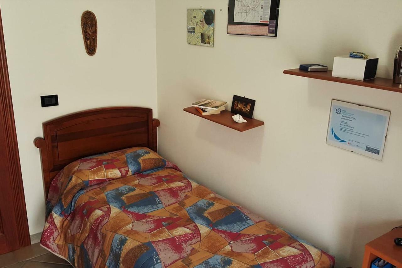 La Casa Del Viaggiatore Codrongianos Eksteriør billede